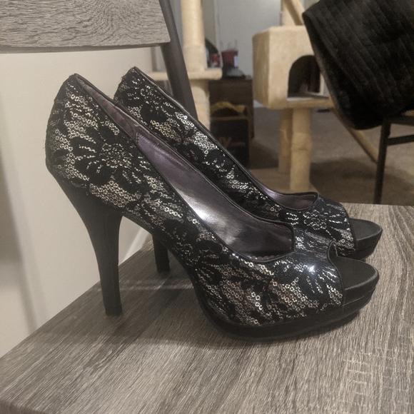 Rampage black heels - Picture 3 of 3